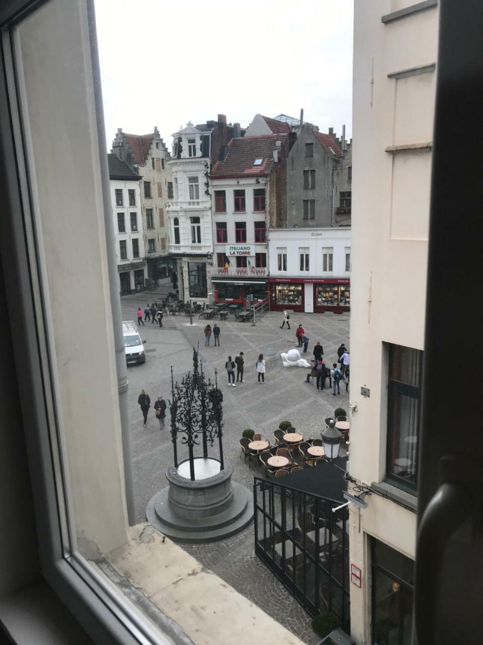 Luxury Suites Cathedral By Rikas Hotels Antwerp Luaran gambar