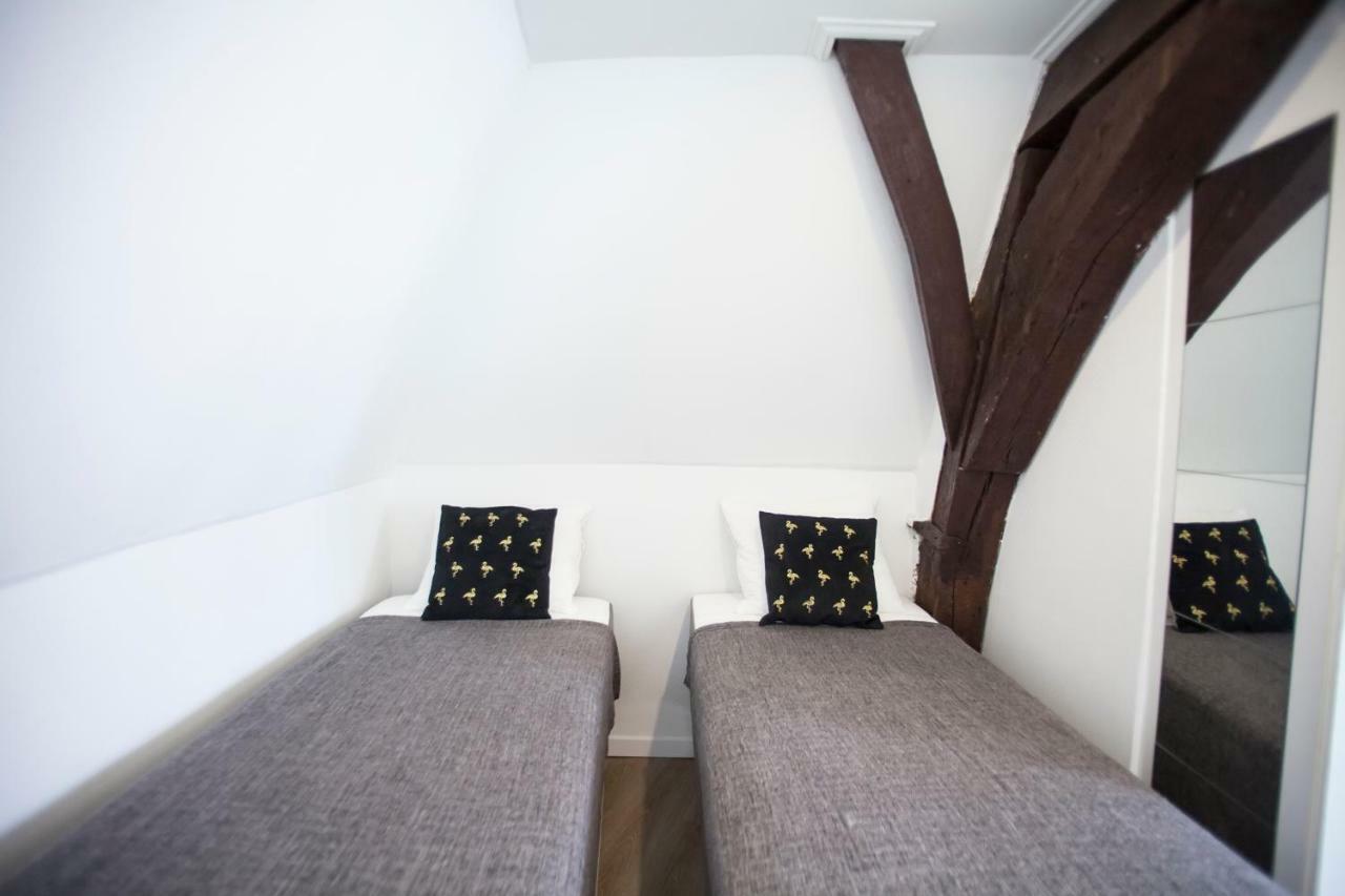 Luxury Suites Cathedral By Rikas Hotels Antwerp Luaran gambar