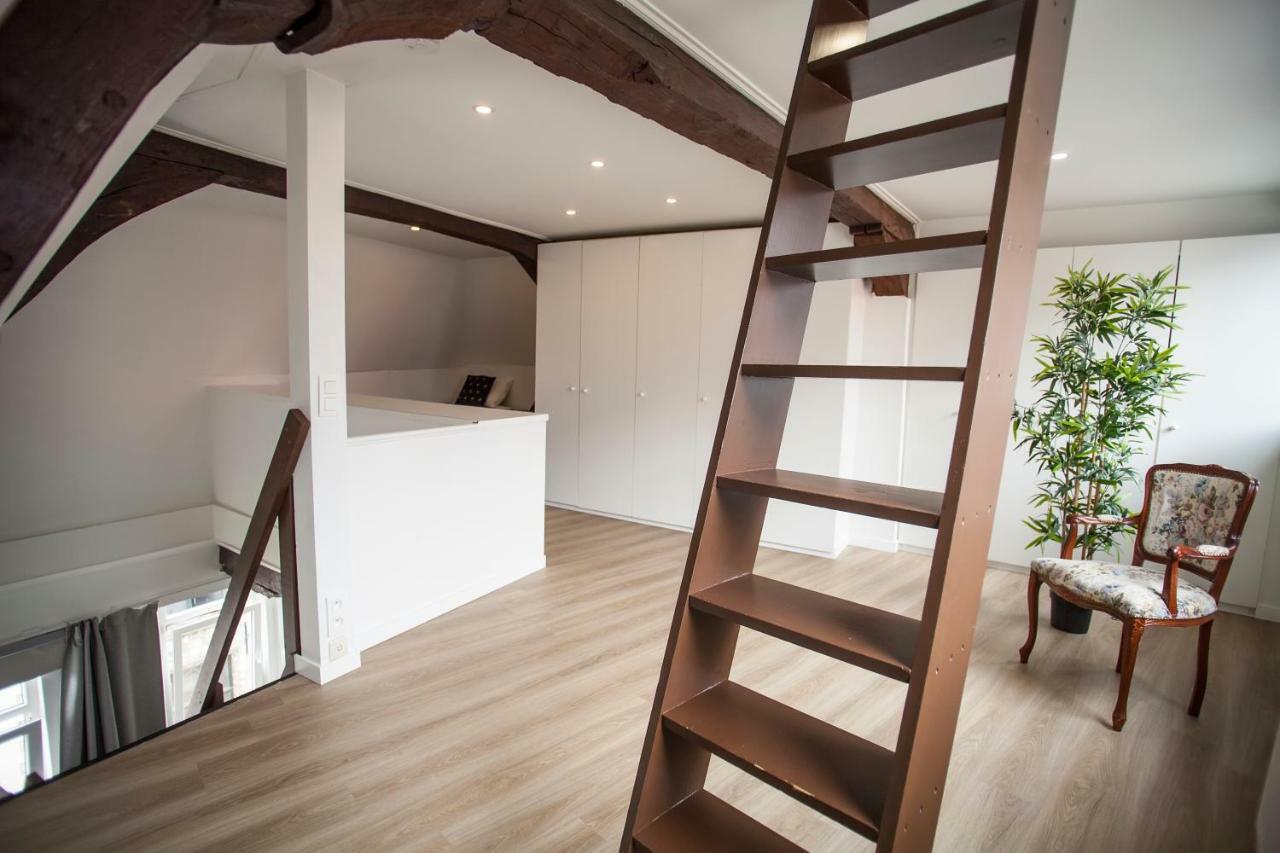 Luxury Suites Cathedral By Rikas Hotels Antwerp Luaran gambar